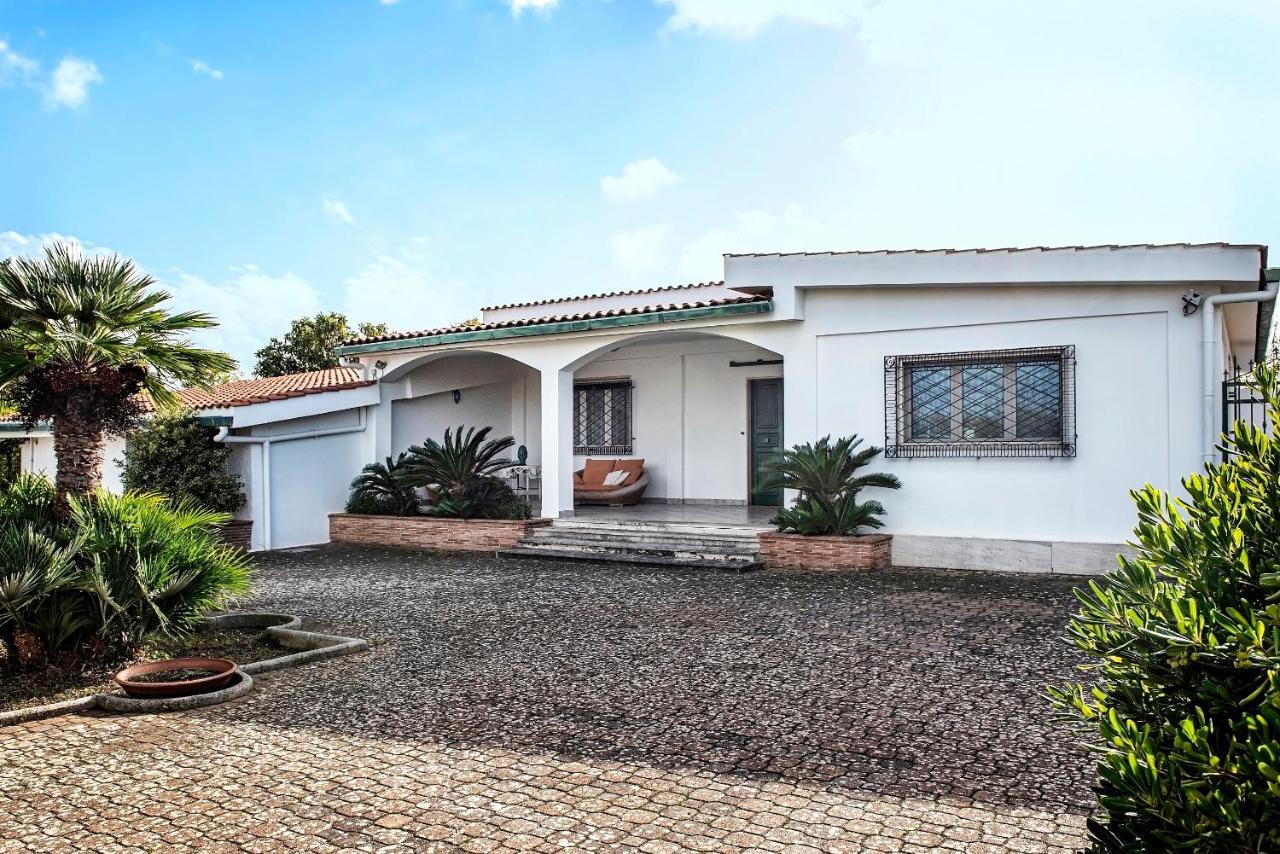 Villa Eva Crispiano Kültér fotó