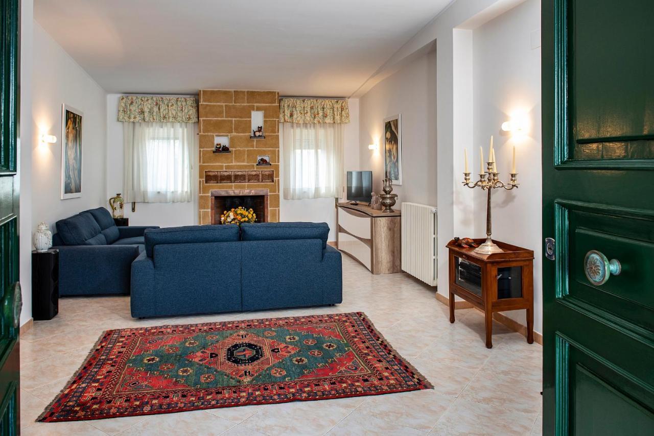 Villa Eva Crispiano Kültér fotó